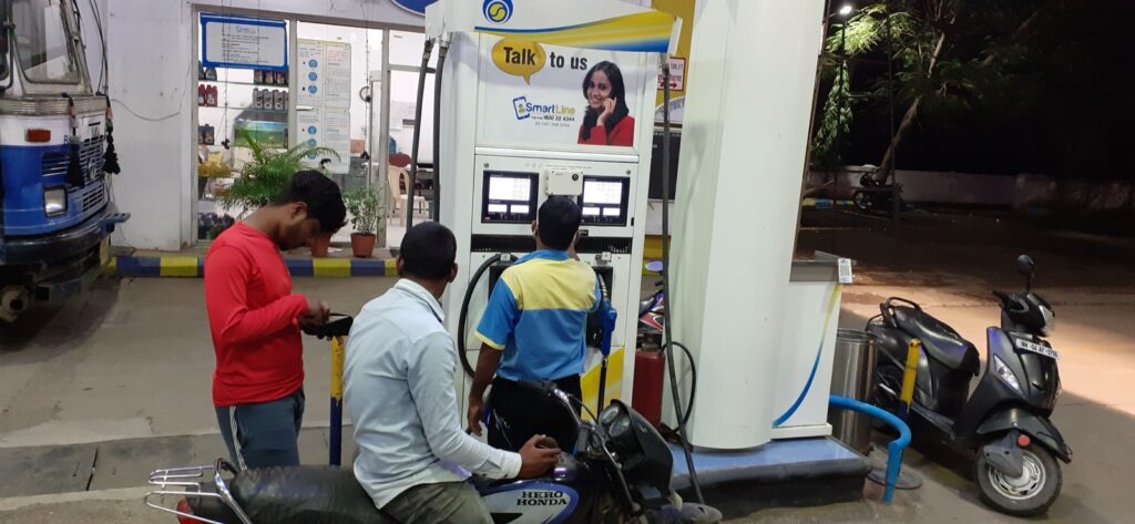 Bharat Petroleum petrol pump in Nagpur, India — E20 ethanol-blended fuel now available nationwide