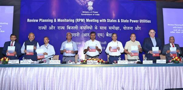Shri RK Singh launches SARAL – State Rooftop Solar Attractiveness Index